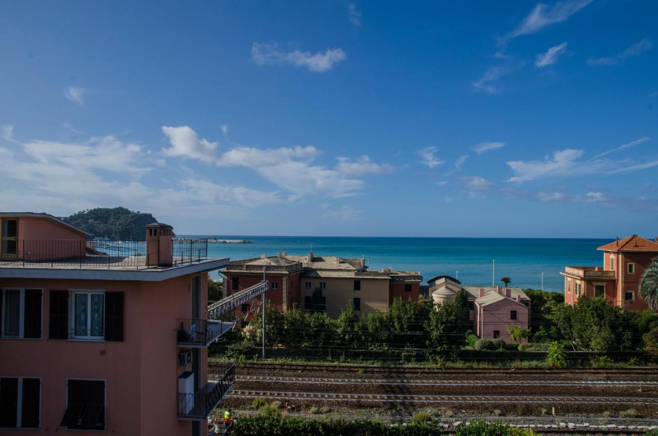 セストリ・レヴァンテ009 - Attico Sant'Anna Vista Mare 150M Dalla Spiaggia Con Terrazza Privataアパートメント エクステリア 写真